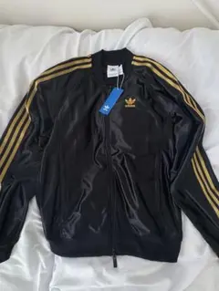 adidas ブラック ゴールド ジャージ Sサイズ タグ付き JZO91