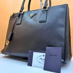 【極美品✨】プラダ ガレリア サフィアーノ レザー ハンドバッグ 黒 ブラック