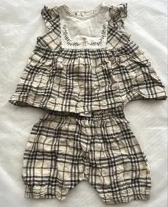 BEBE ベビーセットアップ　70-90cm 女の子のサムネイル