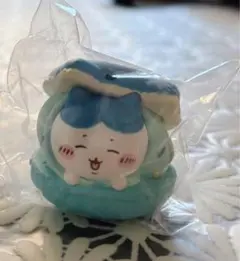 ちいかわ　きゃらまかろん　ハチワレ