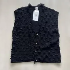 C フリンジ付きブラックニットベストのサムネイル