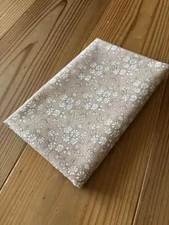 リバティプリント　Capelカペル　帆布　端切れ