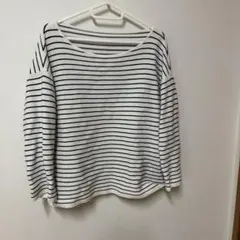 UNIQLOストライプ 長袖カットソー