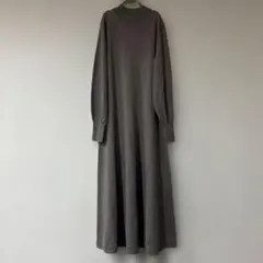 未使用UNIQLO ユニクロ　 長袖 ニットロングワンピース　M