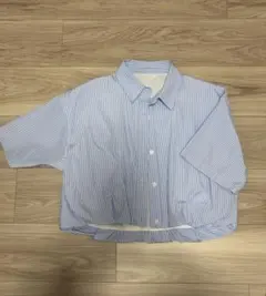 【W CLOSET】フリーサイズ　ストライプ クロップドシャツ 半袖