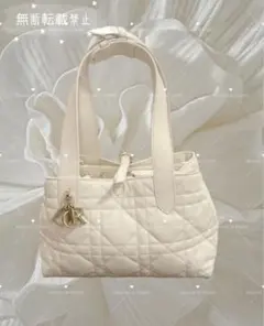 6月で出品終了！美品Dior Toujours バッグ スモール ホワイト♡のサムネイル