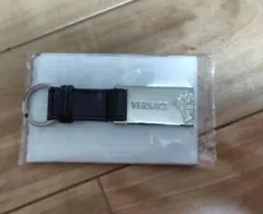 （モロモロ様専用ページ）VERSACE レザーキーリング　キーホルダーのサムネイル