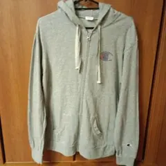 チャンピオン　グレーパーカー　サイズＬ