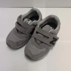 New Balance IO313 スニーカー 16.5cm グレー