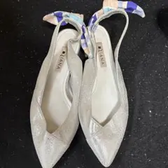 DIANA シルバー ラメ メタリック ポインテッドトゥ