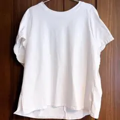 LUCA ホワイト 半袖Tシャツ ギャザー袖のサムネイル