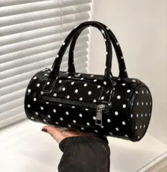 お値下げ　新品★ドット柄ハンドバッグ　モノトーン　可愛い　ショルダー　ミニバッグ
