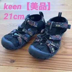 【美品】KEEN サンダル ブラック/フラワーパターン