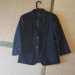 小学校の入学式のスーツです！