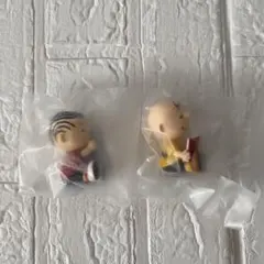 肩ズン　チャーリー・ブラウン　ライナス　フィギュアセット