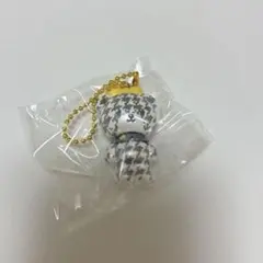 ハローキティ モノクロガーリー シークレットマスコットチャーム タイニーチャム