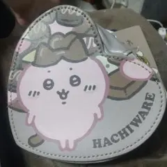 ちいかわ ハチワレ ハート型ポーチ