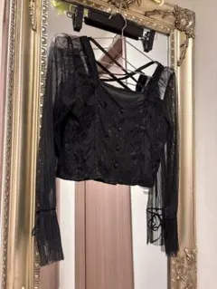 バッククロスデザインチュールフリルショートブラウス