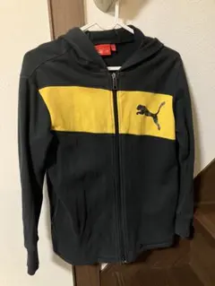 PUMA パーカー 140 黒/黄 フルジップ