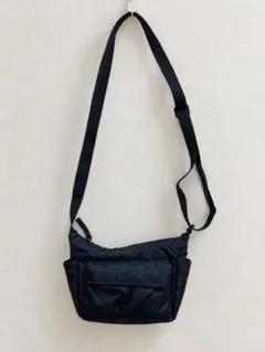 ユニクロ ミニショルダーバッグ