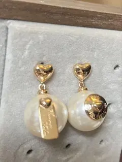 ピアス