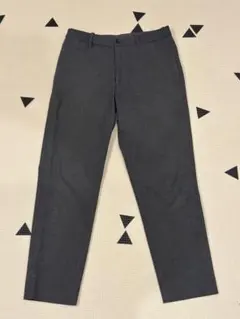 ユニクロ UNIQLO メンズ スラックス ダークグレー