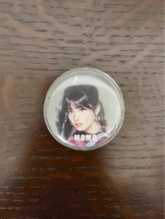 twice momo モモ BDZ 缶バッジ