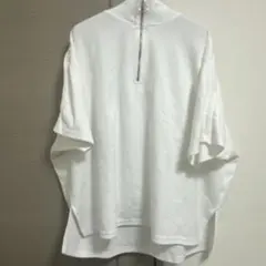 ホワイト ハーフジップ Tシャツ オーバーサイズ
