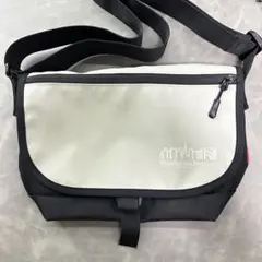 超美品✨防水マンハッタンポーテージ　ショルダーバッグ　Dulonデュロン　グレーのサムネイル
