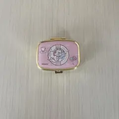 Item thumbnail for item c7493bb9-a6d0-40ee-be51-ba6a24030df0