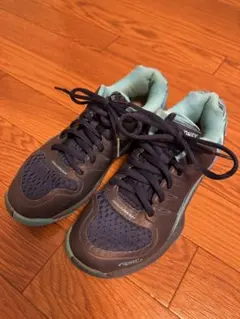 ヨネックス　テニスシューズ 23センチ パワークッションエアラスダッシュ