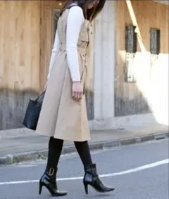 ストロベリーフィールズ　トレンチワンピース