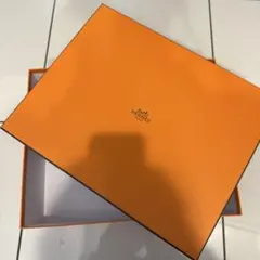 エルメス 空箱 ボックス 大型 約33x37x15㎝ 中古品 (42086) エルメス 空箱 ボックス 大型 約33x37x15㎝ 中古品 (42086) - メルカリ