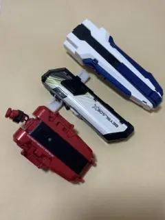 新品 ベイブレードX ストリングランチャー B4ストア限定カラーVer. 全3