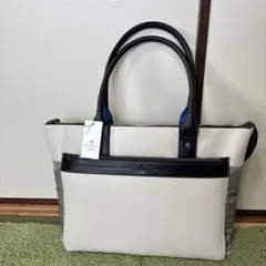 ランバンオンブルー 新品4万4000円 白 ビジネストートバッグ 牛革 B4のサムネイル
