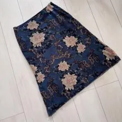 新品VIVIENNE TAM ヴィンテージパワーネットスカート 蓮の花柄 - メルカリ