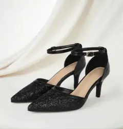 【新品•未使用】ブラックグリッター ハイヒール パンプス　23.5㎝　バックル付