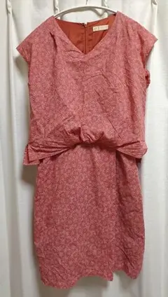 花柄Vネック半袖 赤 ワンピース BEAMS HEART