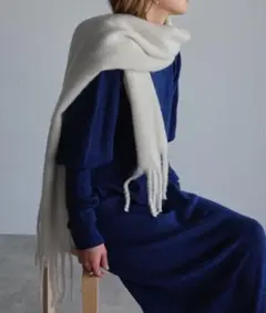 マフラー　ボリュームマフラー　ボンジュールサガン　アイボリー系カラー