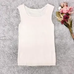 ジーユー　リブ編み ノースリーブニットトップス　オフホワイト　M プルオーバー