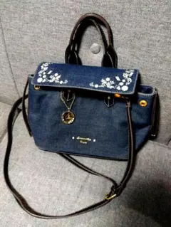 Samantha Vega デニム ショルダーバッグ 刺繍 チャーム付き