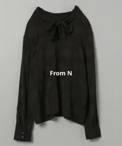 黒ジャガードブラウス(ジーナシス)