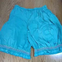 ＫＰ ターコイズ色 刺繍入り ハーフパンツ