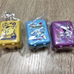 サンリオ　ミニキャリーケースチャーム