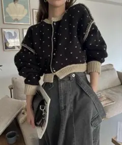 完売品WILLFULLYheartdotjacquardcardiganのサムネイル