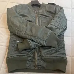 オリーブグリーン MA-1ジャケット