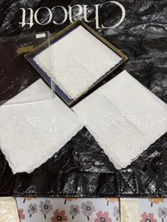 【美品】スワトウ刺繍ハンカチ３枚まとめて