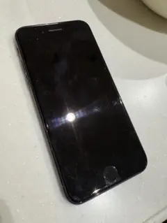 iPhone 本体 画面に傷あり