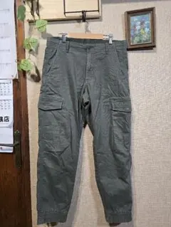 ユニクロ　EZYジョガーカーゴパンツ　M カーキ　321-420806