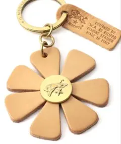 IL BISONTE Il Bisonte Flower-shaped Keychain Flower Keyring